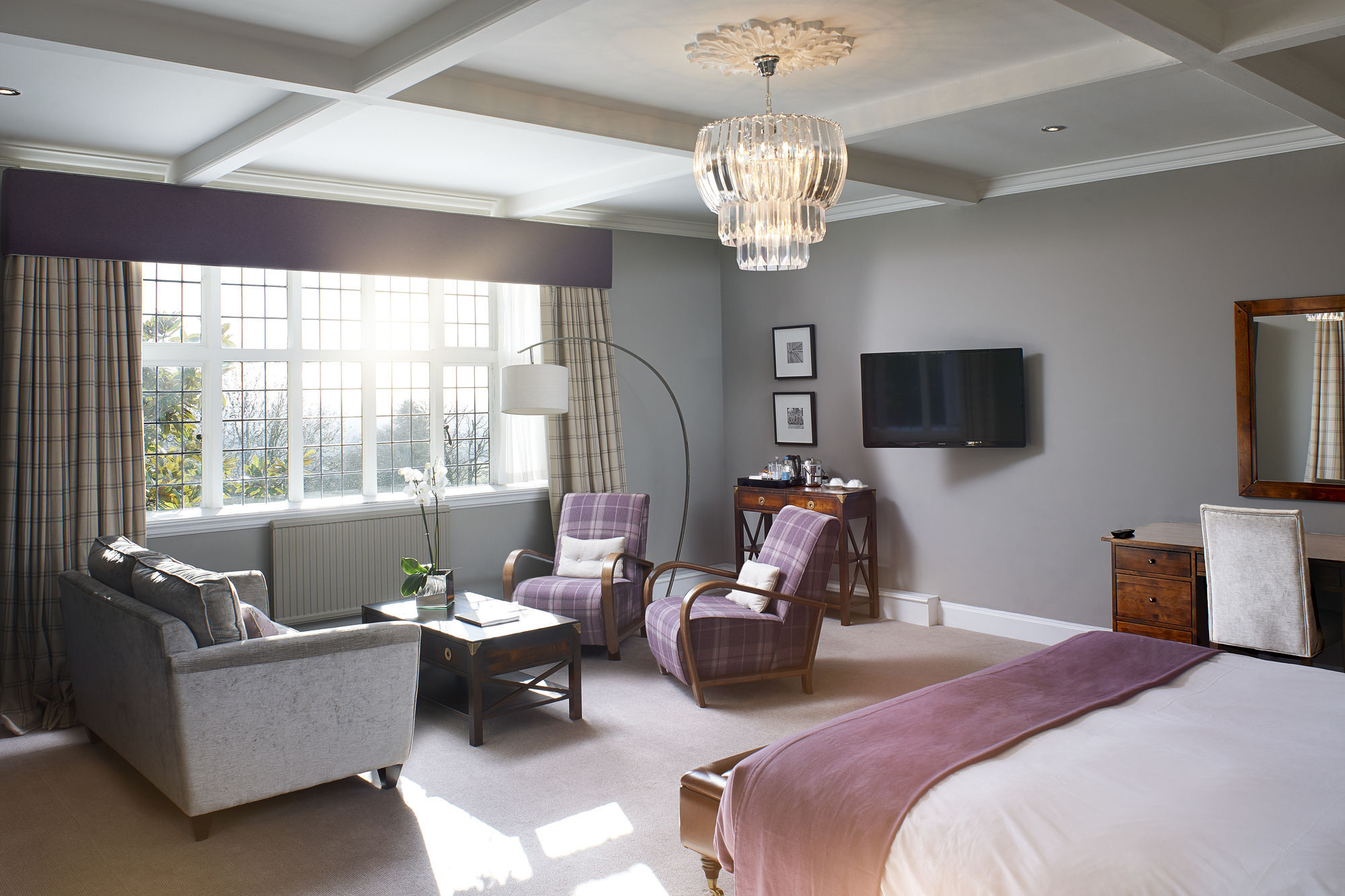 The Manor Elstree Hotel Bagian luar foto